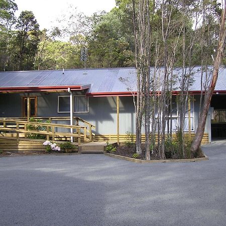 The Crays Accommodation Strahan Exterior foto